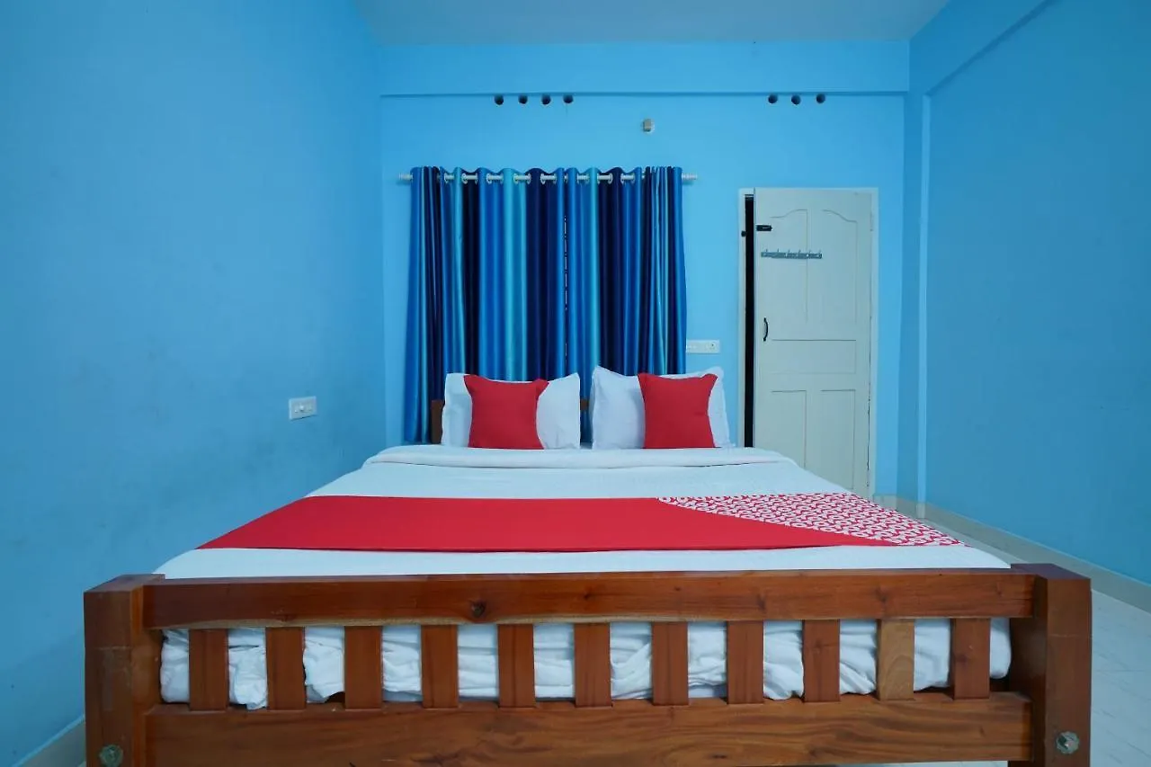 Oyo Preferred 15647 River View Inn مونار